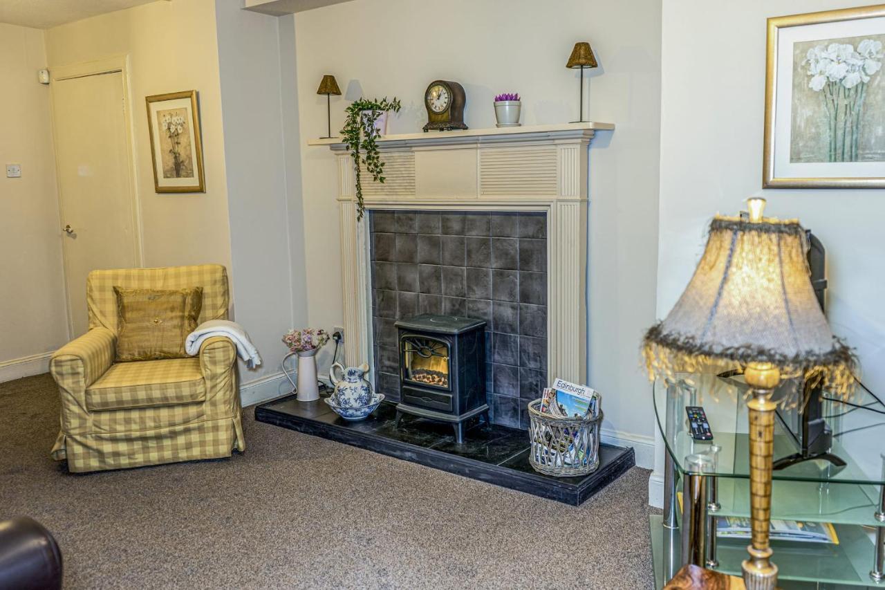Guestready - Elegant Space Near Holyrood Park Единбург Екстериор снимка