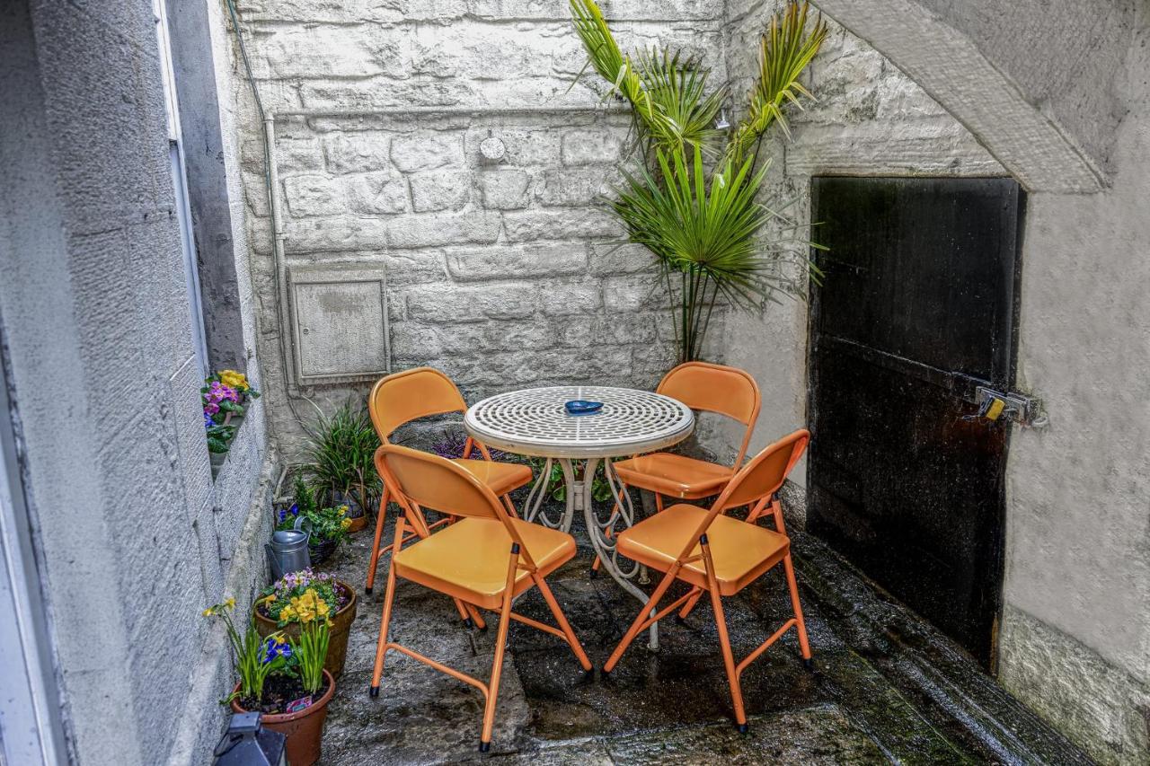 Guestready - Elegant Space Near Holyrood Park Единбург Екстериор снимка